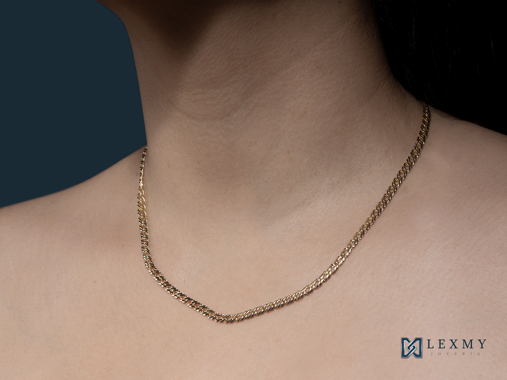 Cadena Entrelazada para mujer